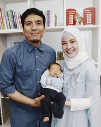 1. Mama, Papa, Miguel