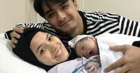 3. Herfiza istri Ricky Harun melahirkan anak ketiga 12 Desember 2018