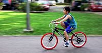 5 Manfaat Bermain Sepeda Bagi Tumbuh Kembang Anak