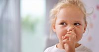 Coba Tenang ya, Ini 5 Cara Mengeluarkan Benda Asing dari Hidung Anak