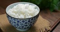 2. Nasi bisa mengandung bakteri jika dipanaskan