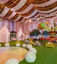2. Bertema taman bermain