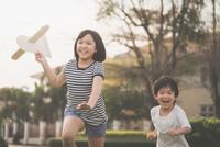 4. Teman-teman dapat mempengaruhi perilakunya