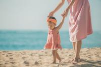 3. Ajak si kecil berkenalan dunia luar