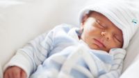Cara Mengatasi Batuk Pilek Bayi Tanpa Obat-obatan