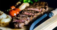 1. Proses pembuatan steak daging dapat memicu kanker 