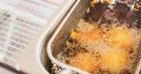 7. Gorengan makanan lemak trans