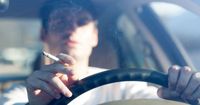 3. Larangan merokok saat berkendara