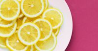 1. Menggunakan jus lemon atau air perasan jeruk nipis