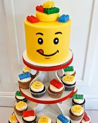 4. Kue ulang tahun lego