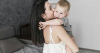 Viral Bayi Sakit karena Diciumi. Ini Pelajaran Bisa Mama Ambil