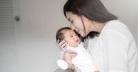 Perkembangan Bayi Usia 2 Bulan 1 Minggu: Sudah Bisa Ikut Mengobrol!