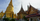 1. Wat phra kaew bangunan dilapisi emas