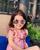2. Senyum pose Seraphina nggak kalah keren dari sang Mama