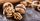4. Kacang kenari (walnut)