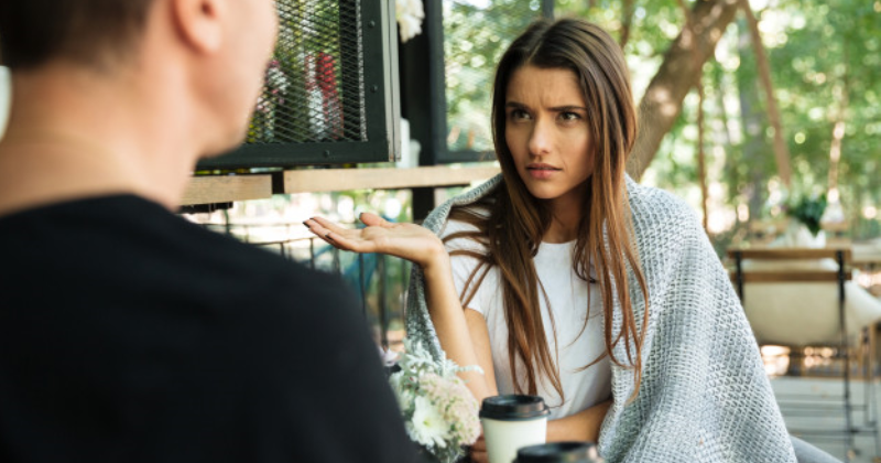 4. Perempuan tumbuh menjadi seseorang lebih perasa dibanding laki-laki