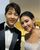 4. Shenina tampak memamerkan foto bersama aktor Song Joong Ki akun media sosial miliknya