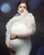 7. Kembali maternity shoot tema warna putih