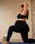 1. Jelang persalinan, Ashley Graham rutin melakukan yoga prenatal