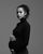 2. Masih edisi maternity photo, walau hitam putih pancaran pregnancy glow Putri Marino tetap terlihat jelas