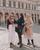 6. Memadukan coat Balenciaga rok kulit, Shandy terlihat elegan