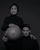 2. Maternity shoot Gya Sadiqah Tarra Budiman memilih konsep serba hitam