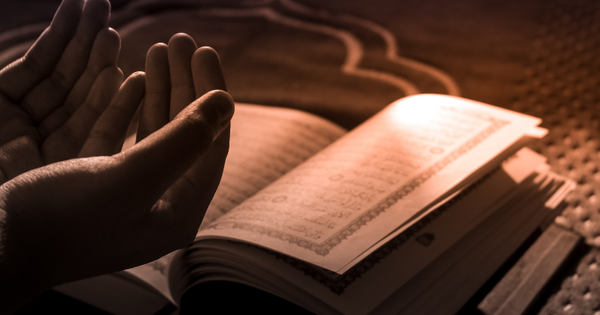 Bacaan Doa Meminta Kesembuhan untuk Orang Sakit, Lengkap dengan Artinya -  Ragam