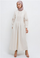 2. Dress putih siluet 1950-an