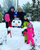 5.  Keseruan keluarga Luka Modric bermain membuat patung dari salju