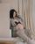 2. Tak ragu pamer baby bump trimester ketiga kehamilan