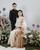 3. Gendhis tampil feminim sini, pakai dress