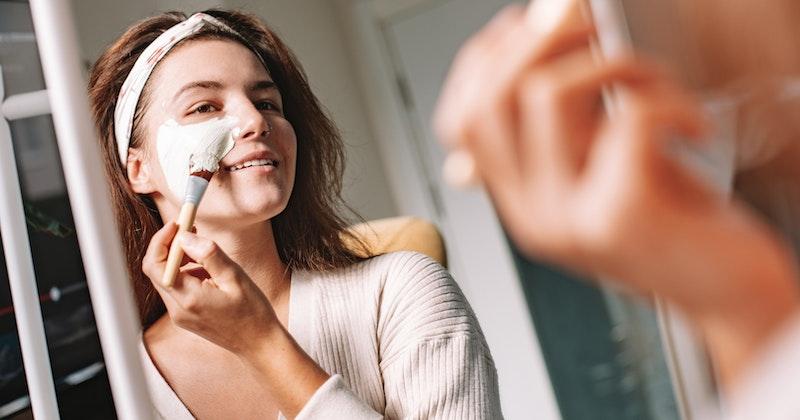 10 Masker Alami Memutihkan Wajah Glowing