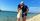 1. Foto David Beckham ciuman bersama istri pesisir pantai