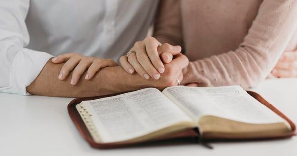 9 Doa Meminta Keturunan agar Cepat Hamil dan Punya Anak Page All