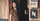 3. Potret Kim Go Eun sedang bersandar pintu gubuk beratap jerami