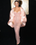 7. Kylie Jenner hadir dalam lapisan kain