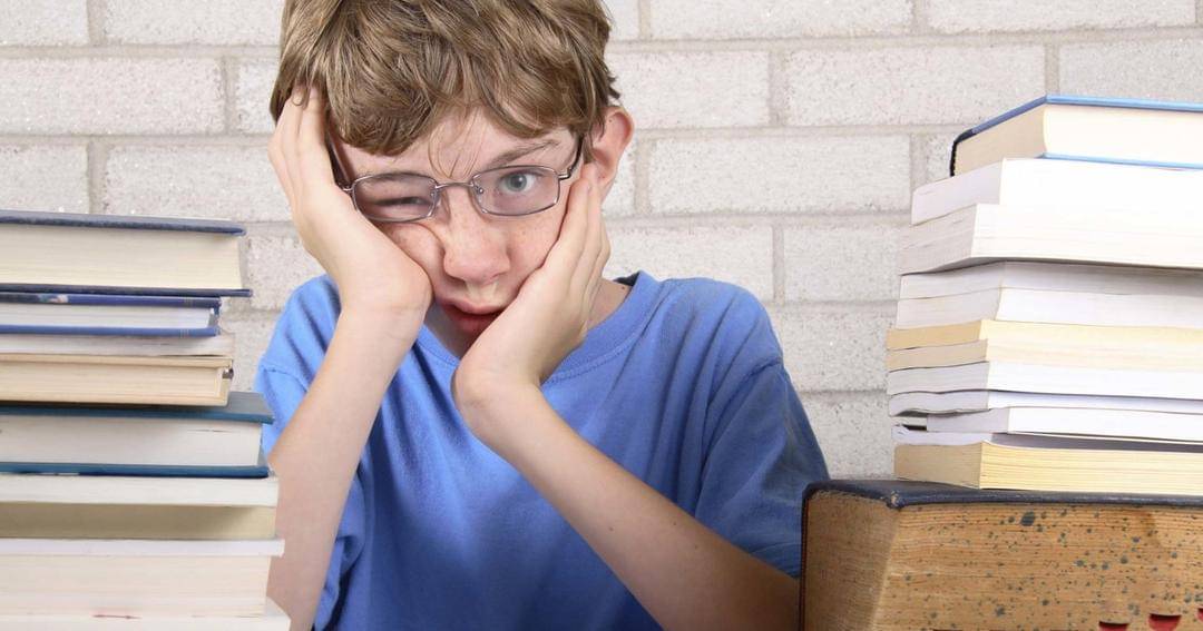 Anak sulit membaca - www.huffpost.com