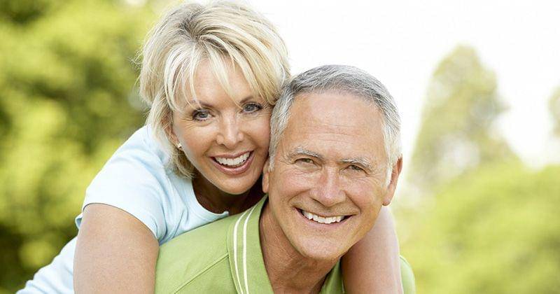 Pasangan suami-istri - www.itsnewthink.com