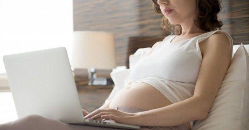 Abadikan momen kehamilan mama dengan berbagai cara yang unik. - freepik.com