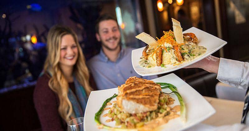 fishhousepensacola.com