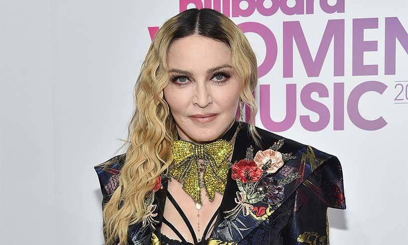 Madonna dan Lana Jewelry Luncurkan Kalung Sebagai Tanda Cinta Anak