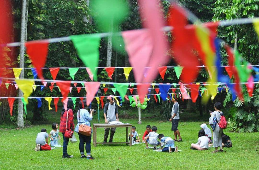 Lokasi: Jl. Merpati No.32B, Sawah Baru, Ciputat, Kota Tangerang Selatan, Banten - Instagram.com/tanahtingal