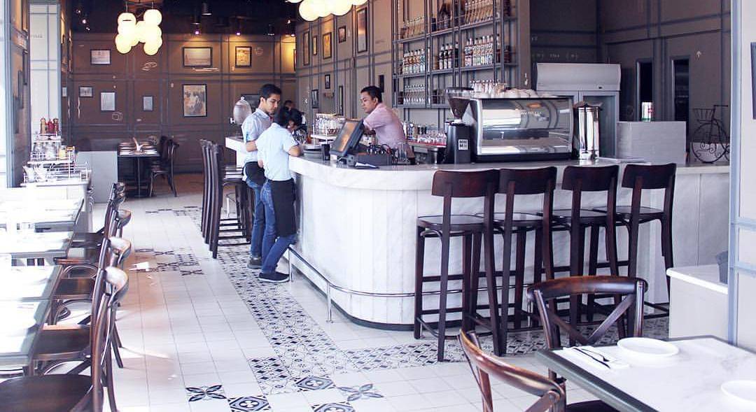 Lokasi: Galeries Lafayette 2nd Floor Pacific Place, SCBD, - Instagram.com/andrewwiradinata