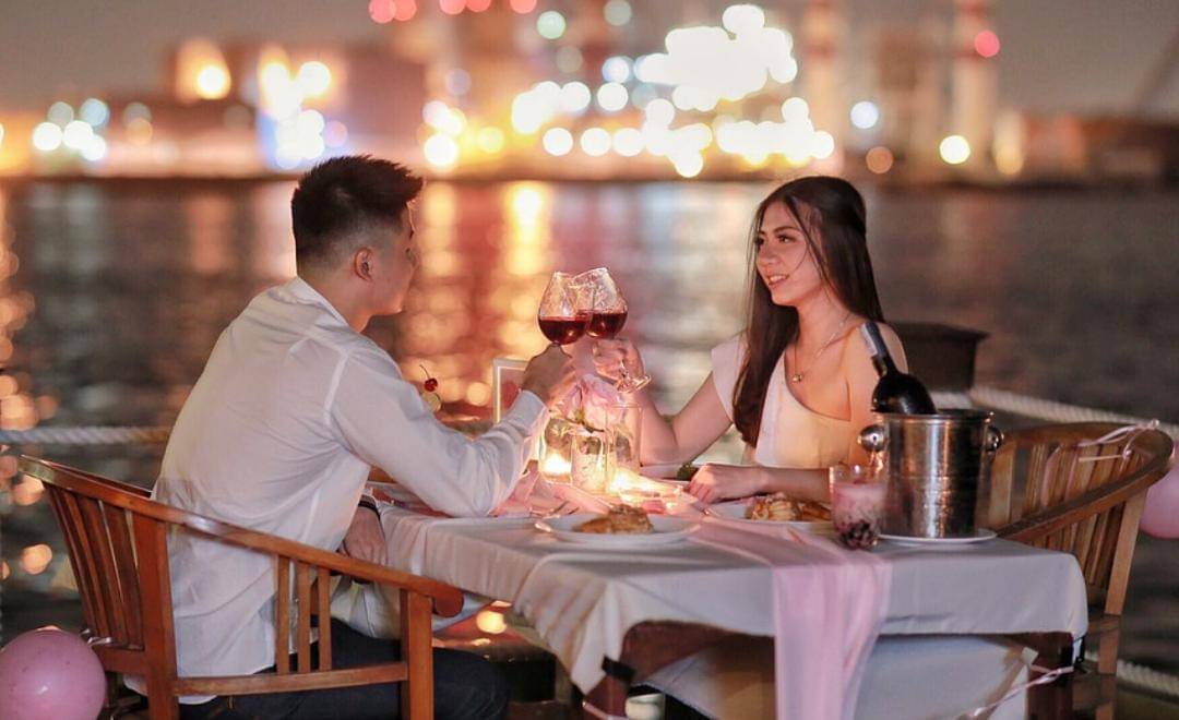 Lokasi: Pantai Mutiara, Pluit, Jakarta Utara - Instagram.com/jetskicafe