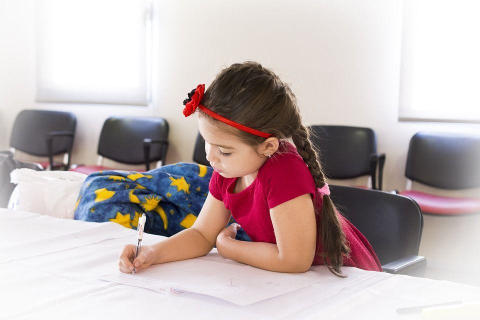 5 Tips Jitu Biar Anak Tidak Malas Sekolah di Hari Senin