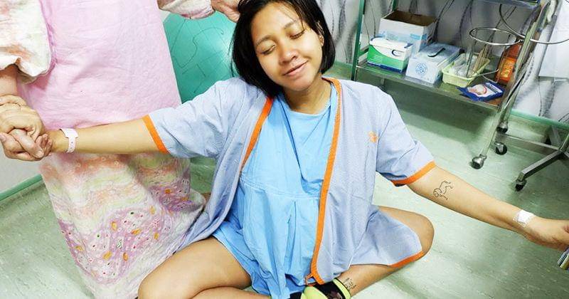 Sudah pembukaan 9, Ariyani tetap bisa tersenyum tenang - Dok. Popmama.com/Ariyani Sukma