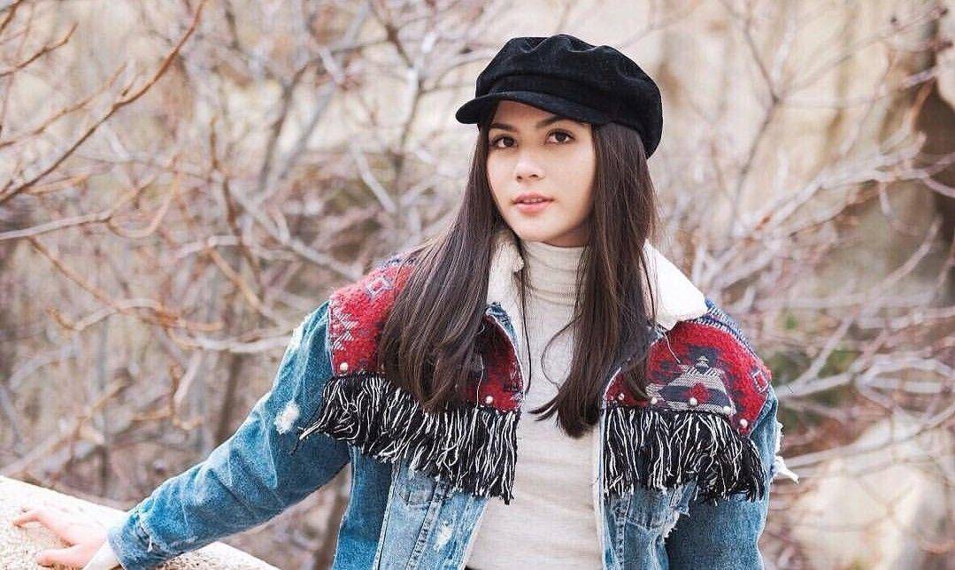 Bagaimana caranya bisa tampil mengesankan secara alami seperti Jessica Mila, ya? - Instagram.com/jscmila