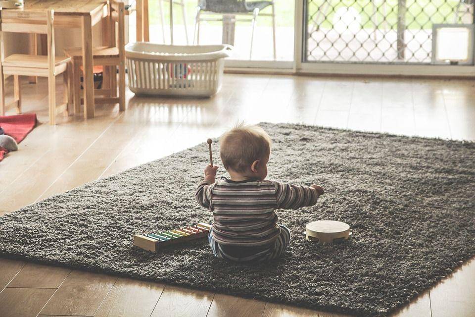 Ayo, bantu Si Kecil meningkatkan daya konsentrasinya sejak dini melalui musik klasik! - Pixabay/thedanw