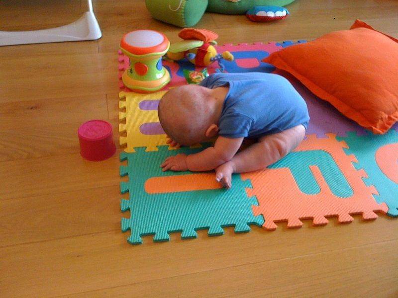 Flickr.com/cianc baby yoga