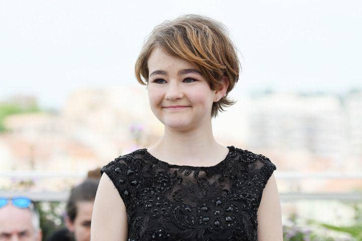 Kisah Inspiratif Millicent Simmonds yang Jadi Artis Meski Tuna Rungu